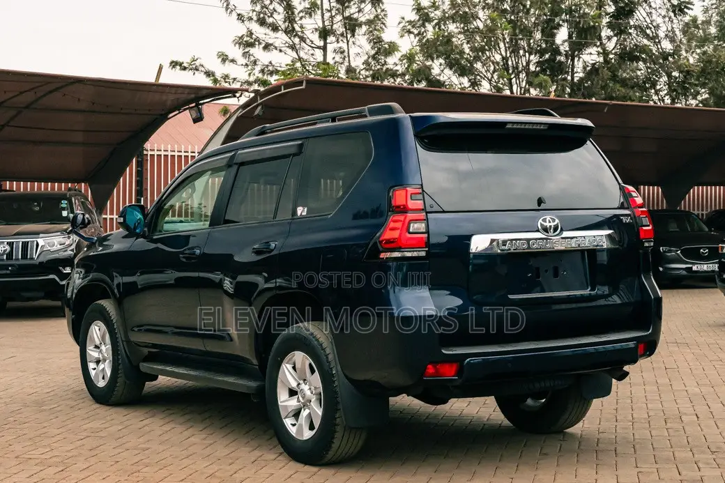 Toyota Land Cruiser Prado 2020 Blue