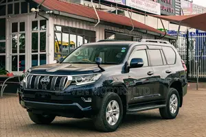 Toyota Land Cruiser Prado 2020 Blue