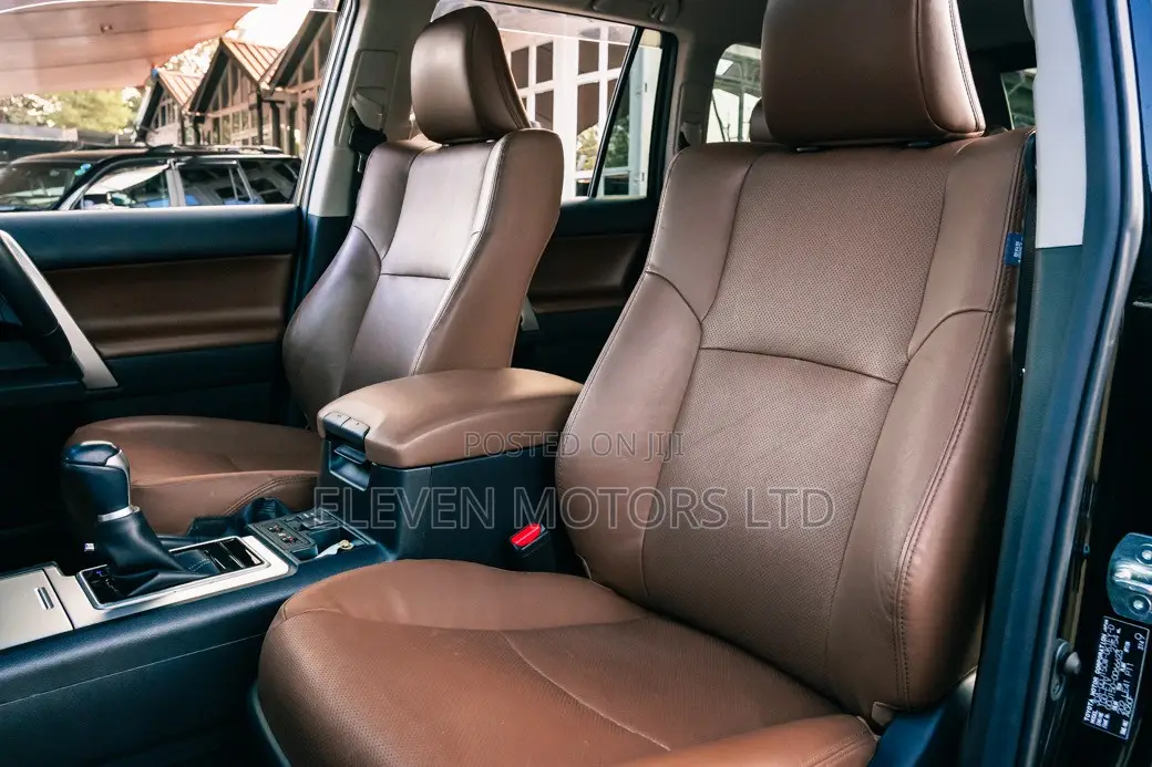 Toyota Land Cruiser Prado 2021 Black