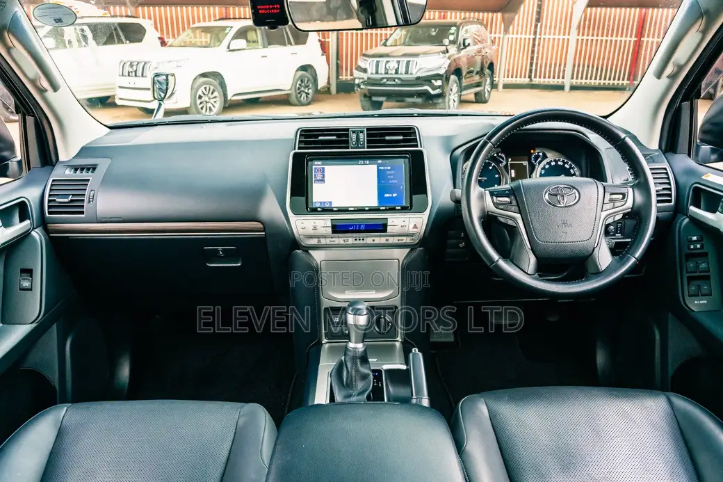 Toyota Land Cruiser Prado 2021 Black
