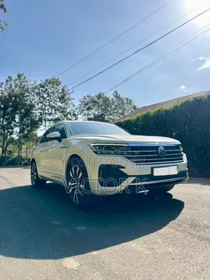 Volkswagen Touareg 2019 White