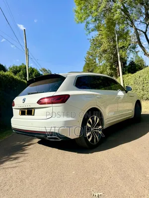 Volkswagen Touareg 2019 White