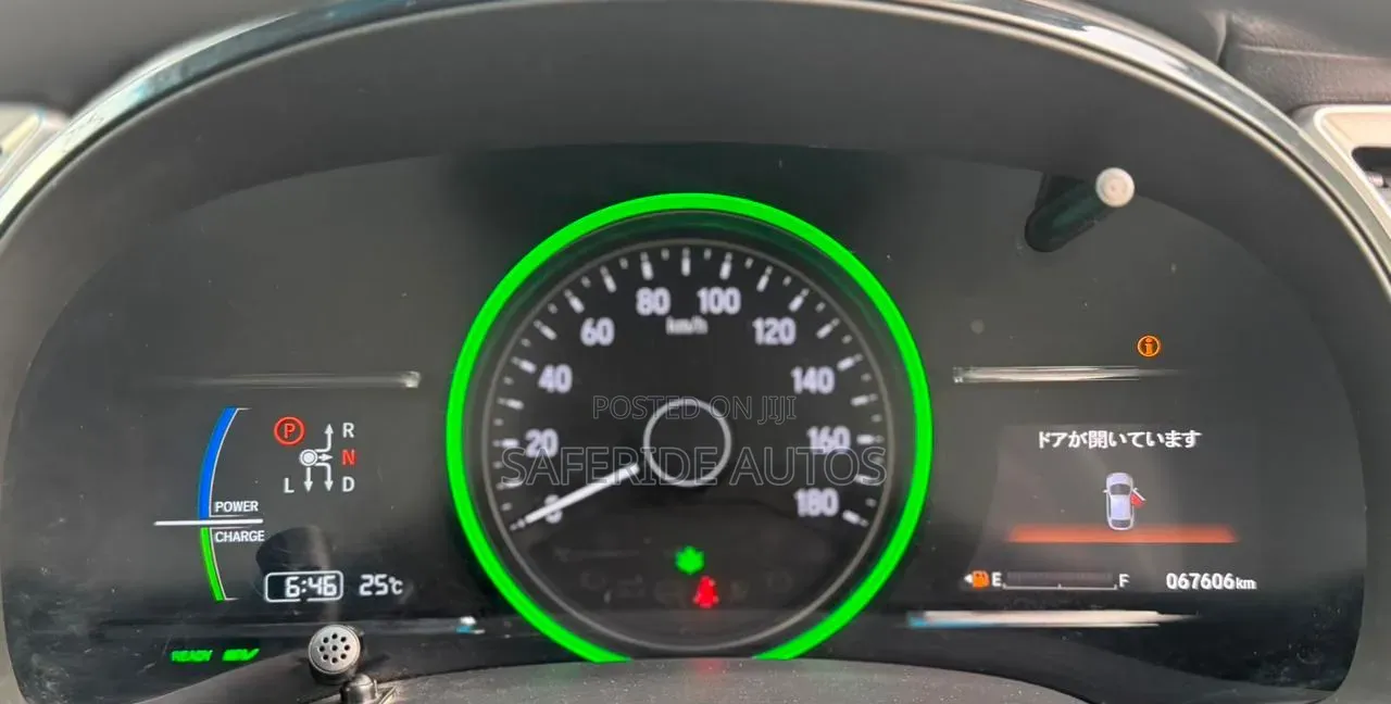 Honda Fit Shuttle 2020 Silver