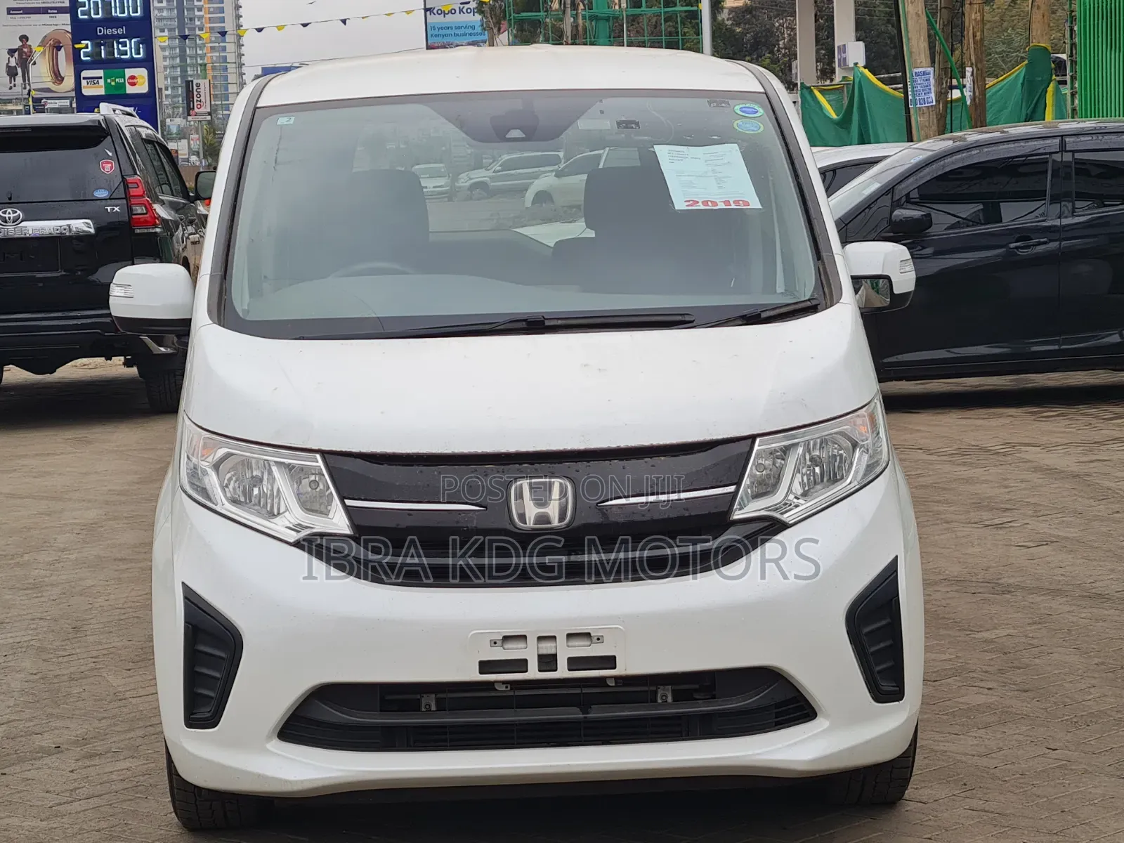 Honda Stepwgn 2019 White