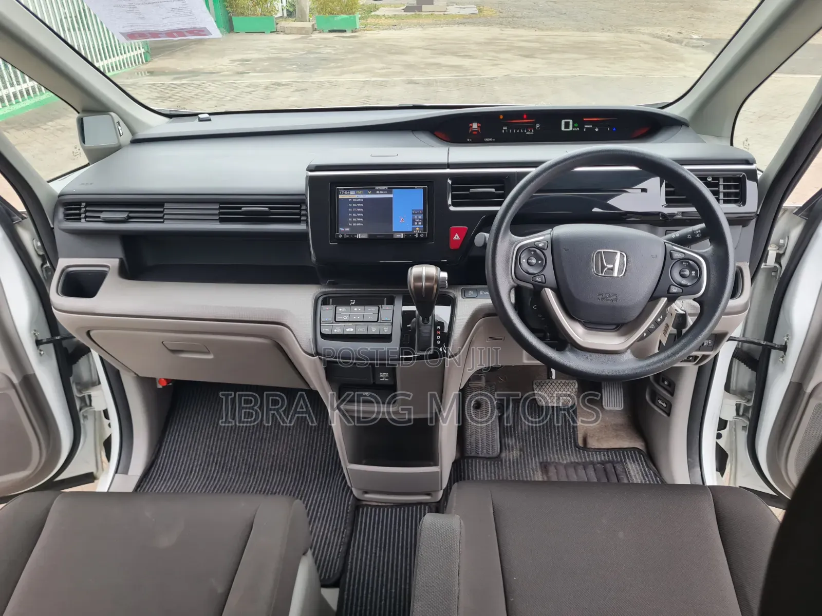 Honda Stepwgn 2019 White