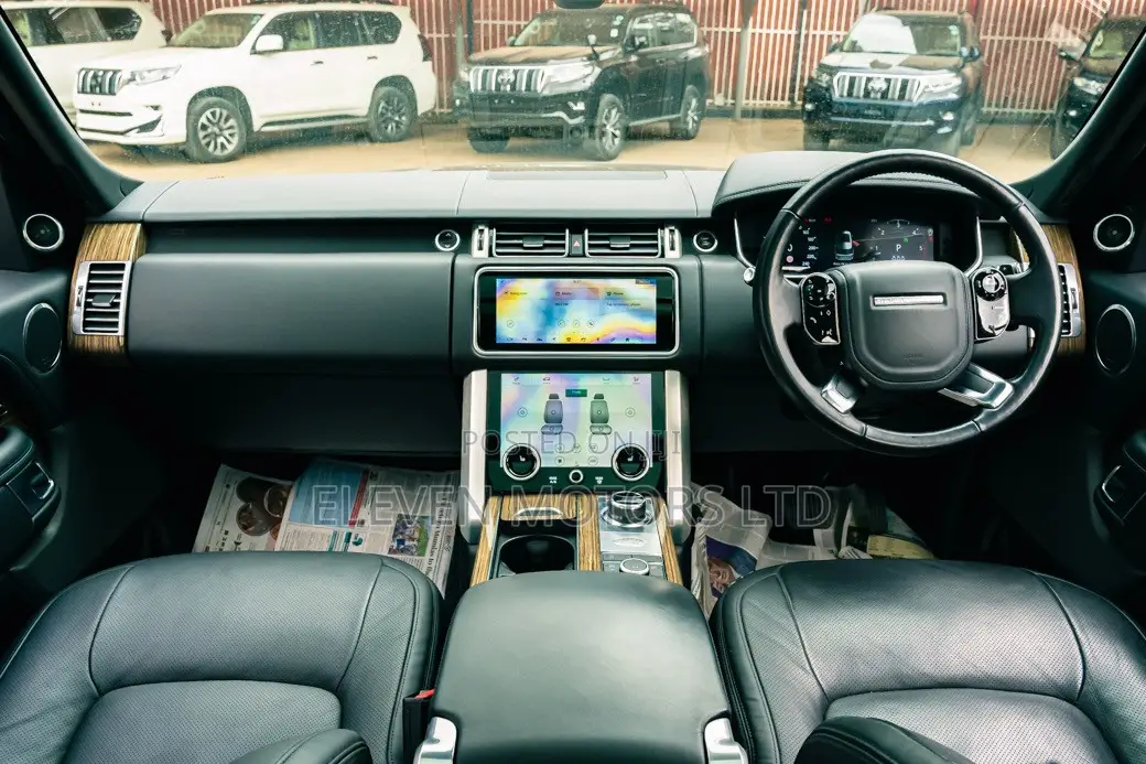 Land Rover Range Rover Vogue 2019 Black