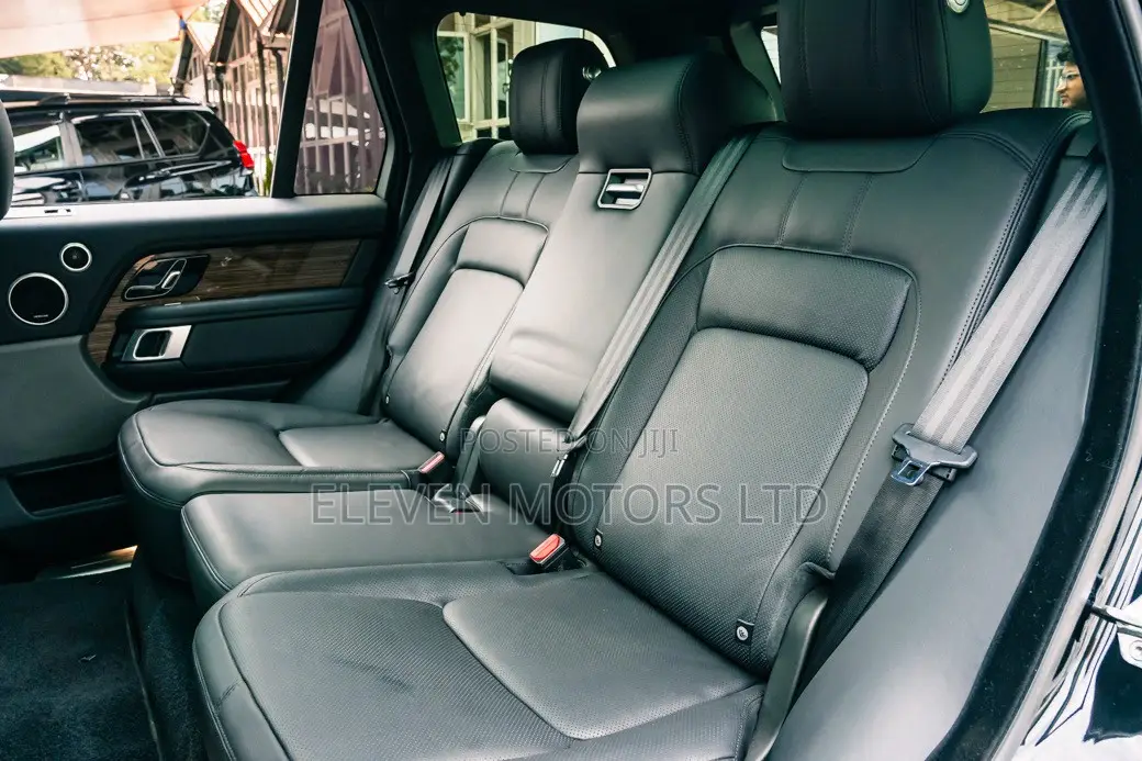 Land Rover Range Rover Vogue 2019 Black