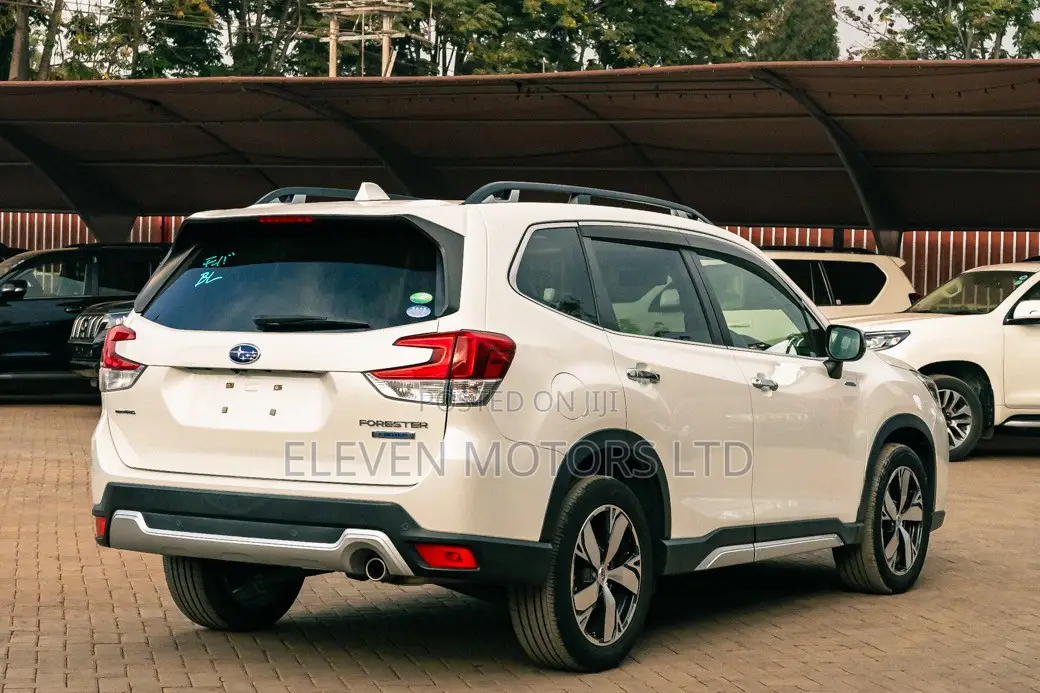 Subaru Forester 2019 White