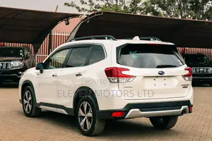 Subaru Forester 2019 White