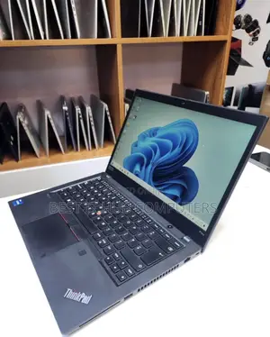 Laptop Lenovo ThinkPad P14s 16GB Intel Core i7 SSD 512GB