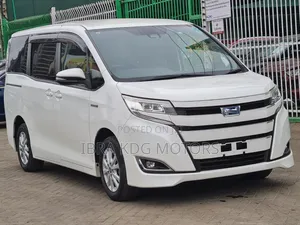 Toyota Noah 2019