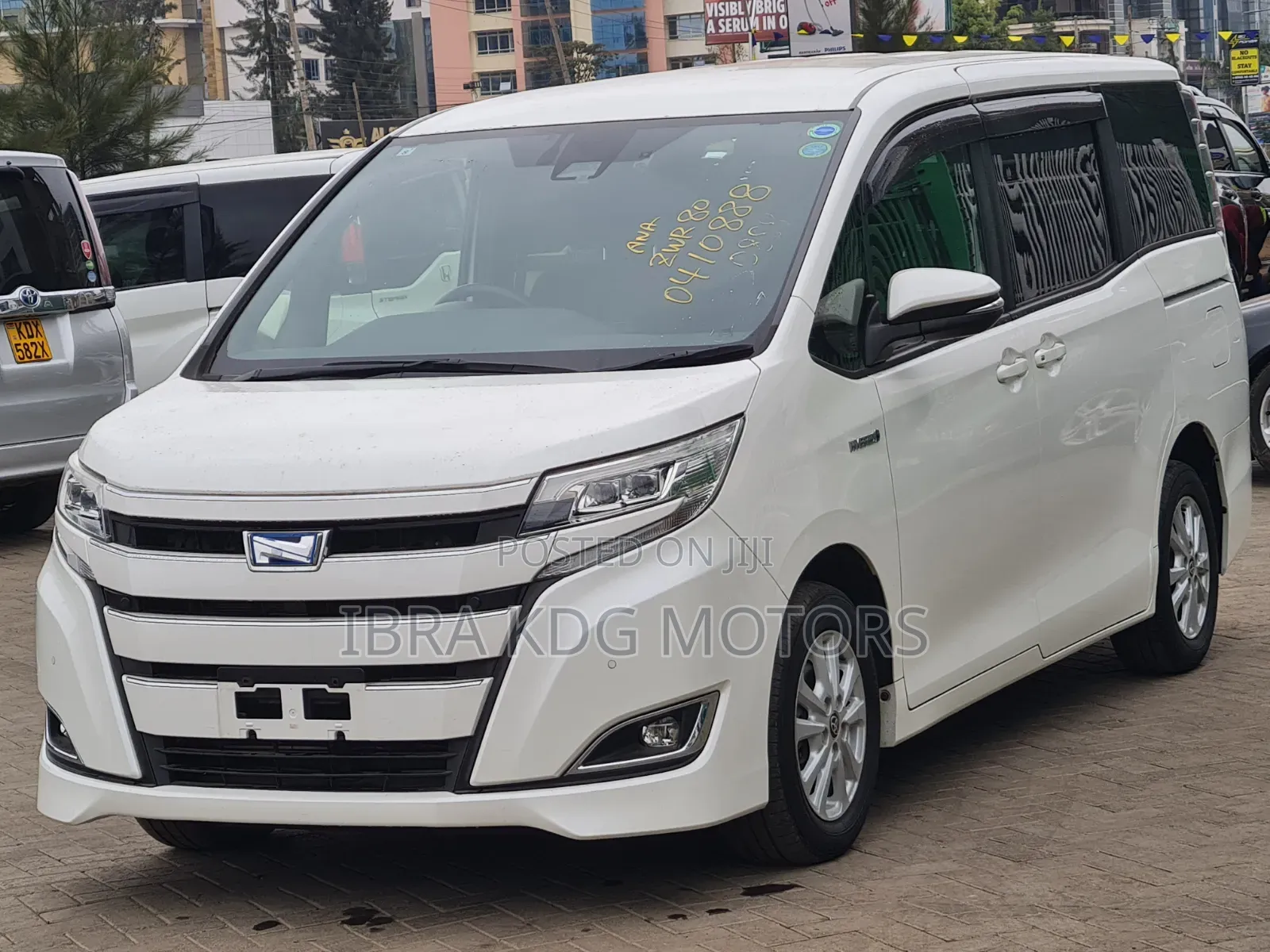Toyota Noah 2019