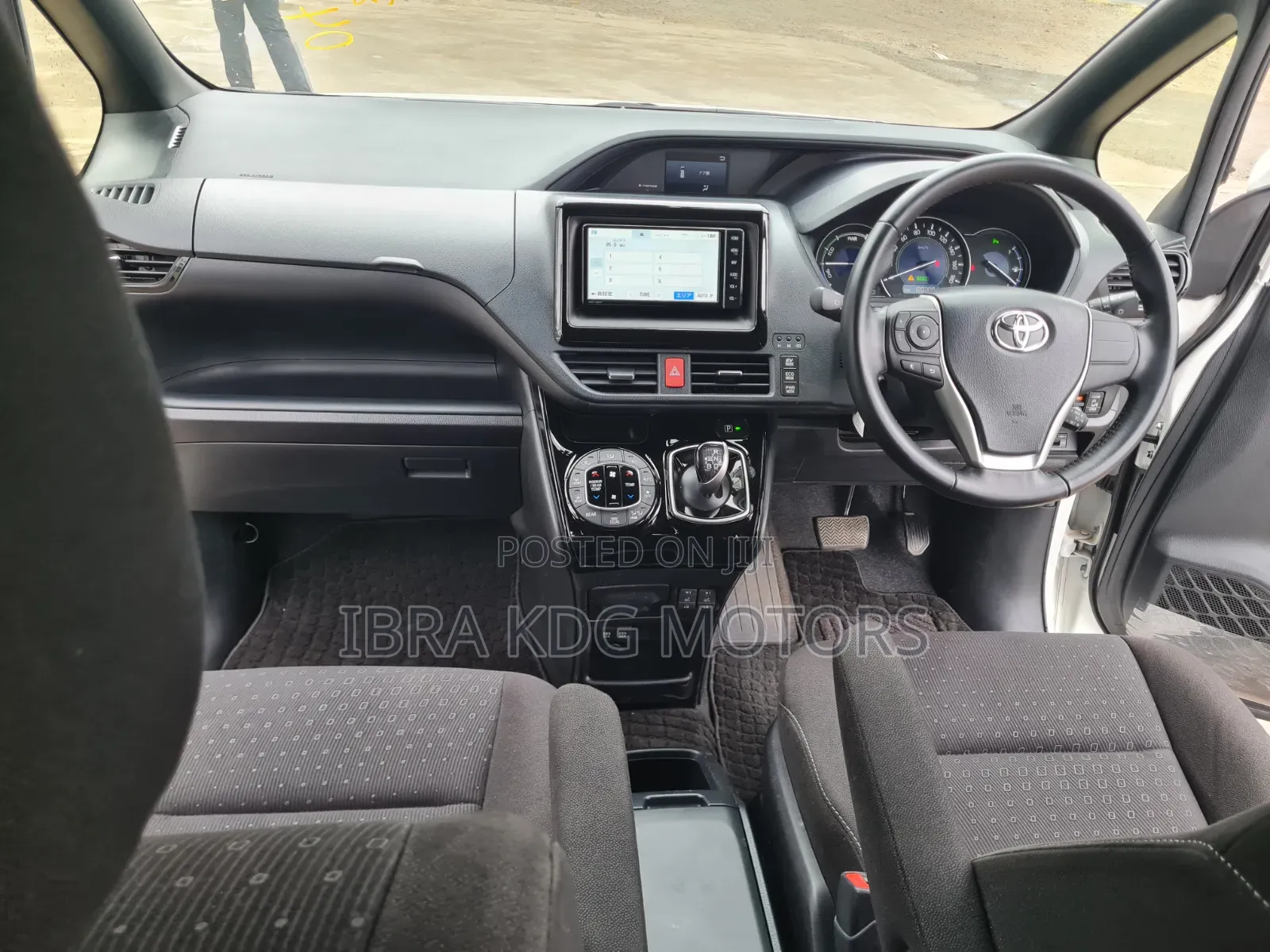 Toyota Noah 2019