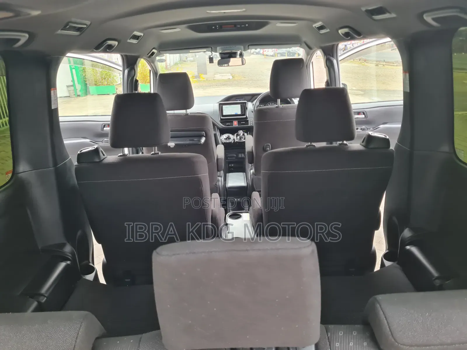 Toyota Noah 2019