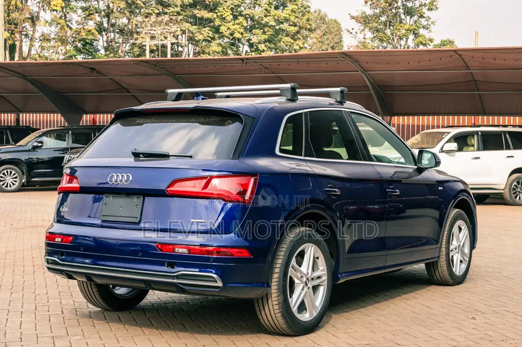 Audi Q5 2019 Blue