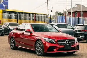 Mercedes-Benz C200 2019 Red