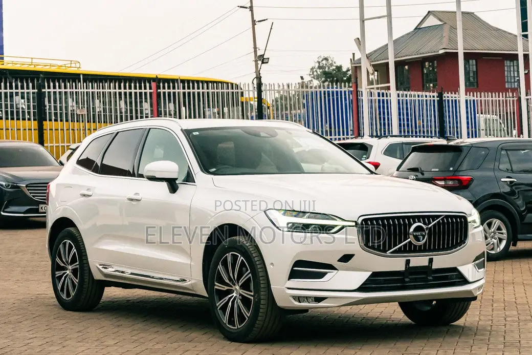 Volvo XC60 2019 White