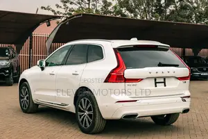 Volvo XC60 2019 White