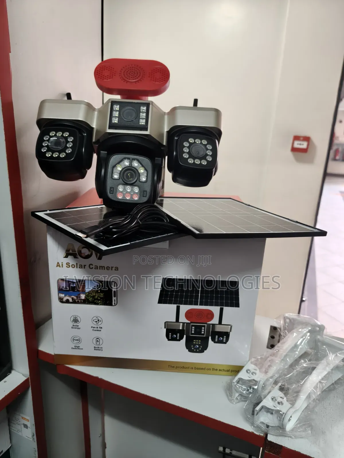 4 Lens Solar Powered CCTV Cameras Solutions