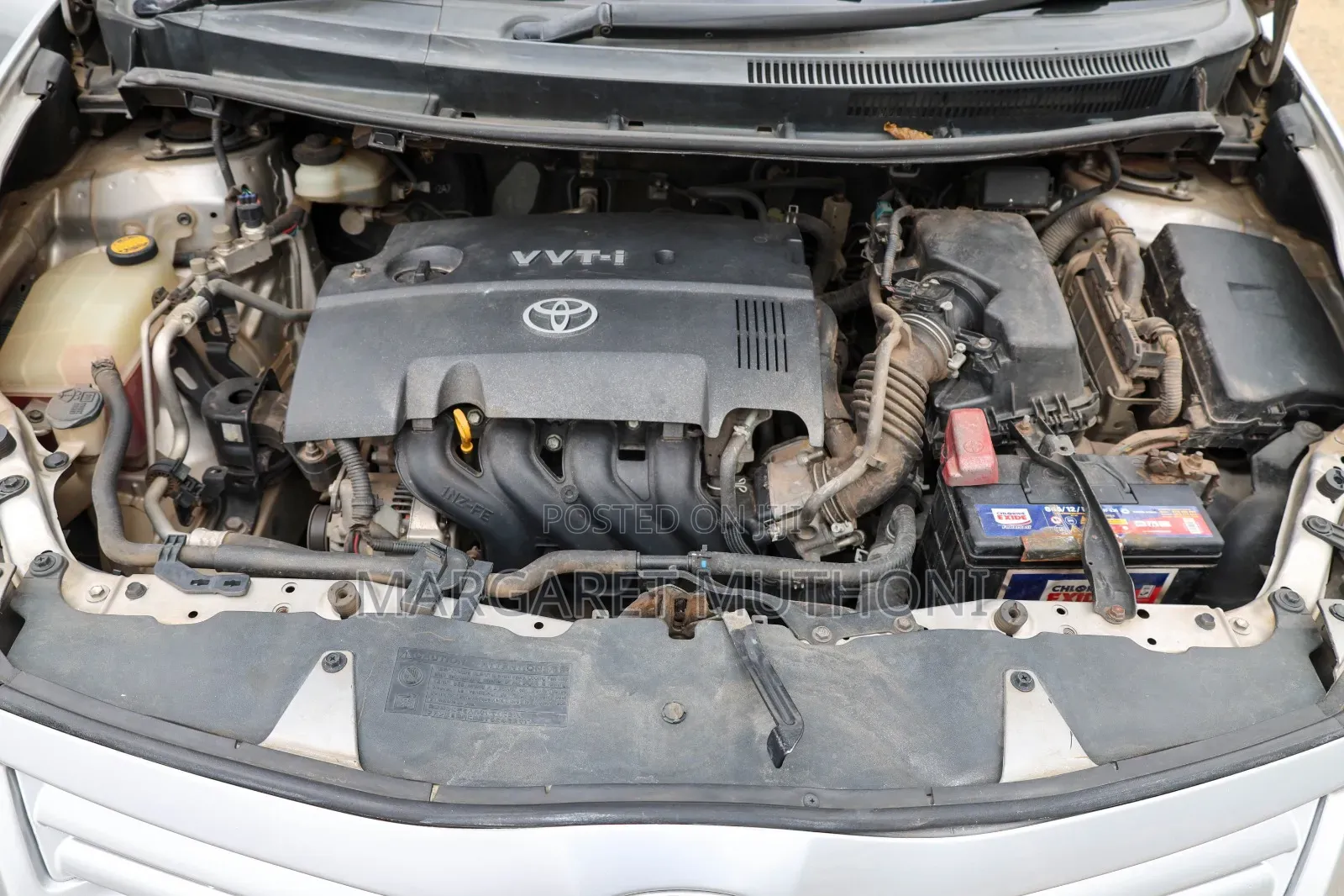 Toyota Auris 2010 Silver