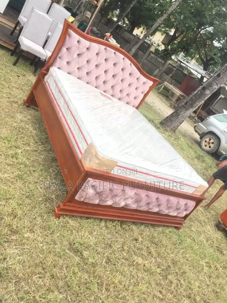 5by6 Hardwood Bed With Morket Inside and Painted Furnish