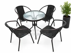 4-Seater Outdoor Patio Dining Set With Round Glass Table