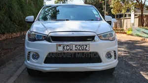 Mitsubishi RVR 2.0 2012 White