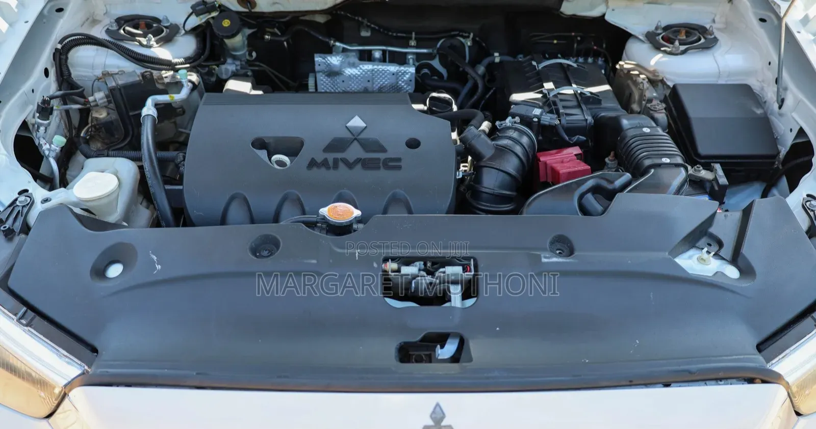 Mitsubishi RVR 2.0 2012 White