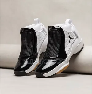 Air Jordan 19 OG “ West Coast “
Pure Leather