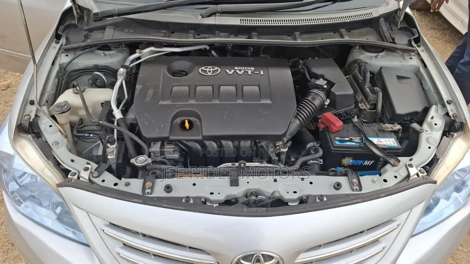 Toyota Corolla 2010 Silver