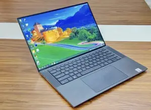 Laptop Dell Precision 5550 16GB Intel Core i9 SSD 512GB