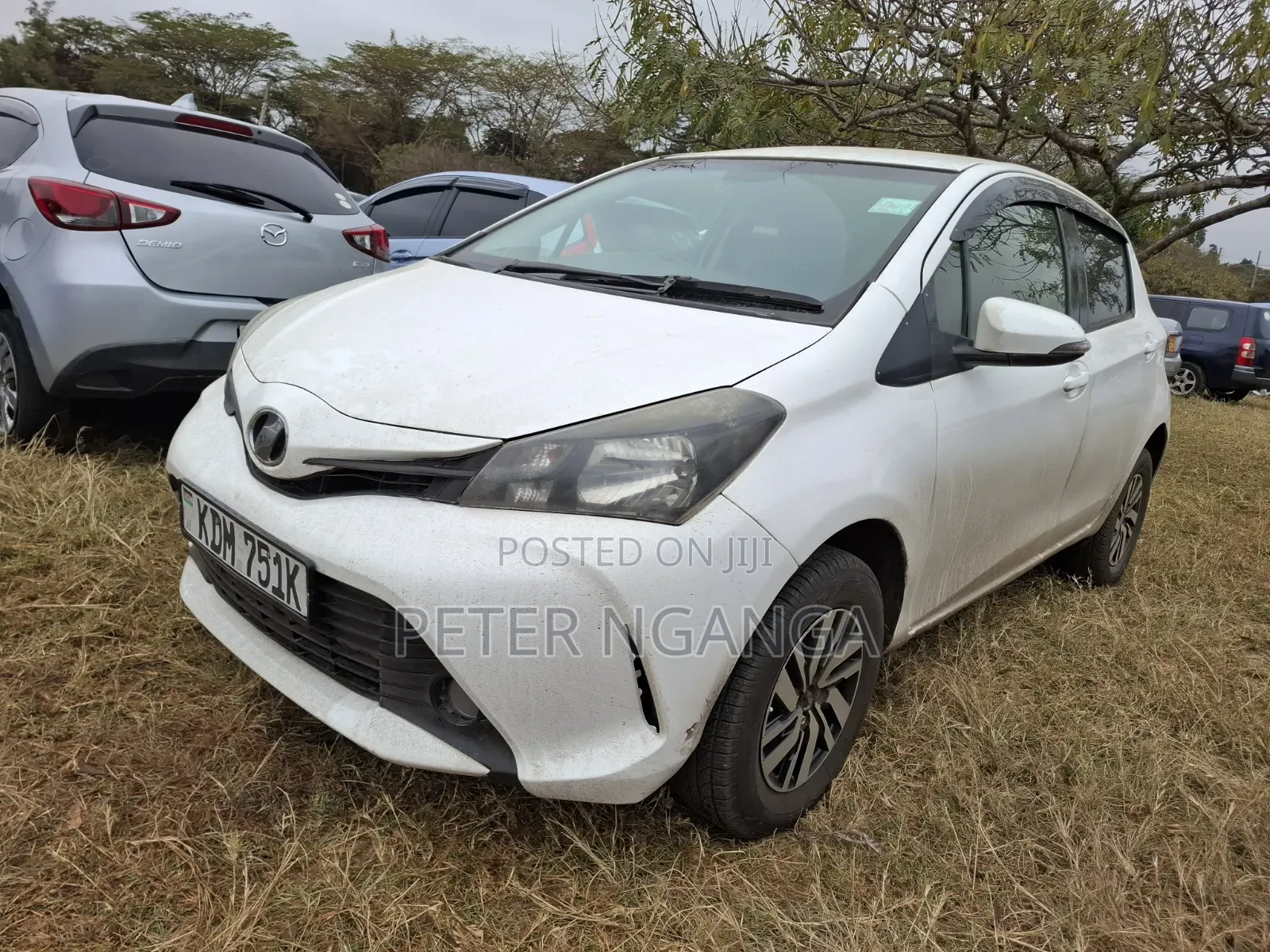 Toyota Vitz 2016 White
