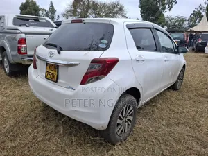 Toyota Vitz 2016 White