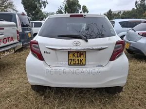 Toyota Vitz 2016 White