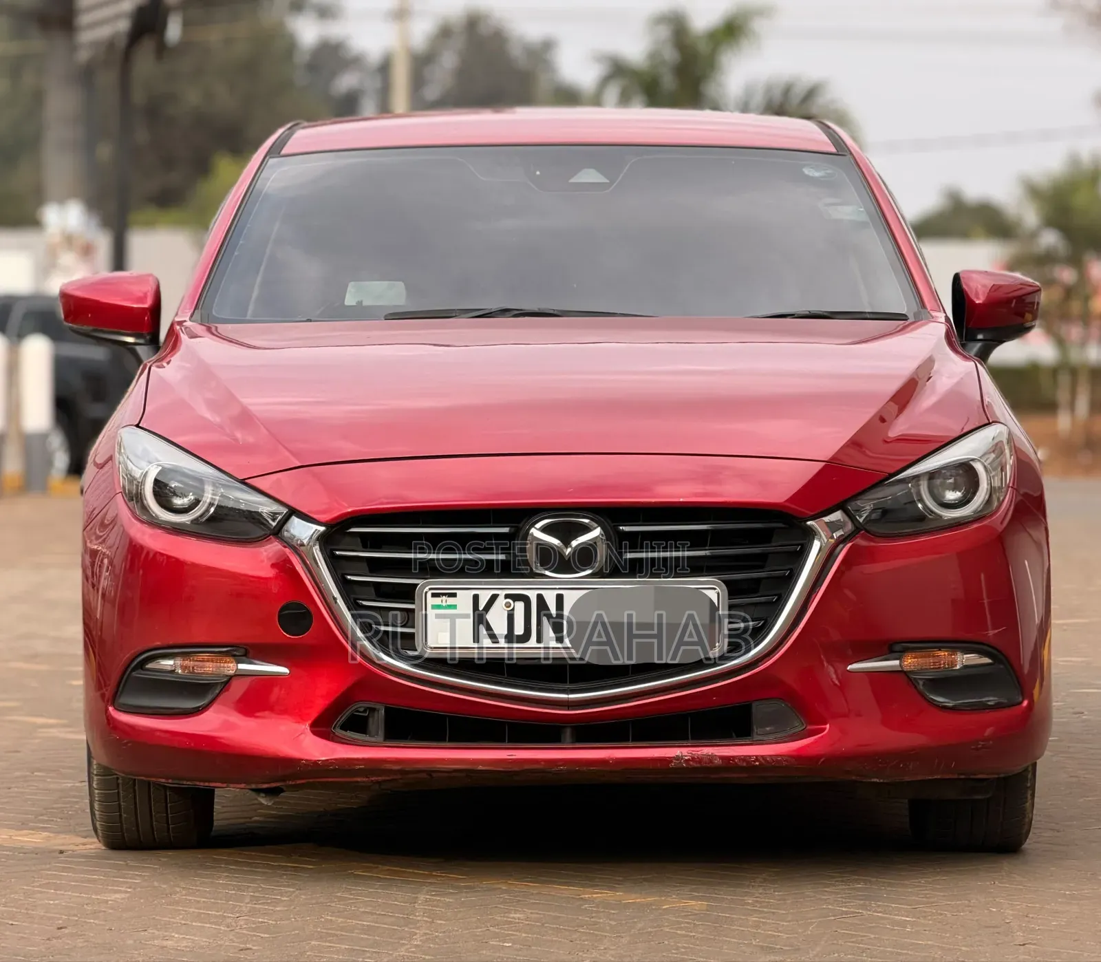 Mazda Axela 2017 Red