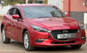 Mazda Axela 2017 Red