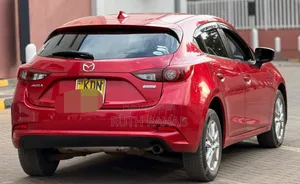 Mazda Axela 2017 Red