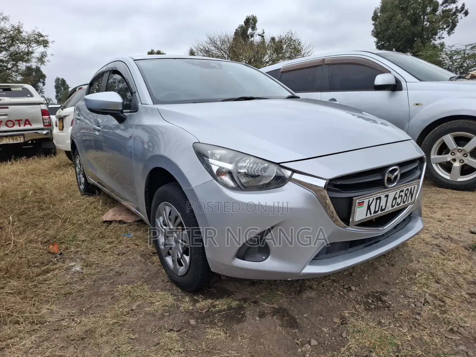 Mazda Demio 2017 Silver