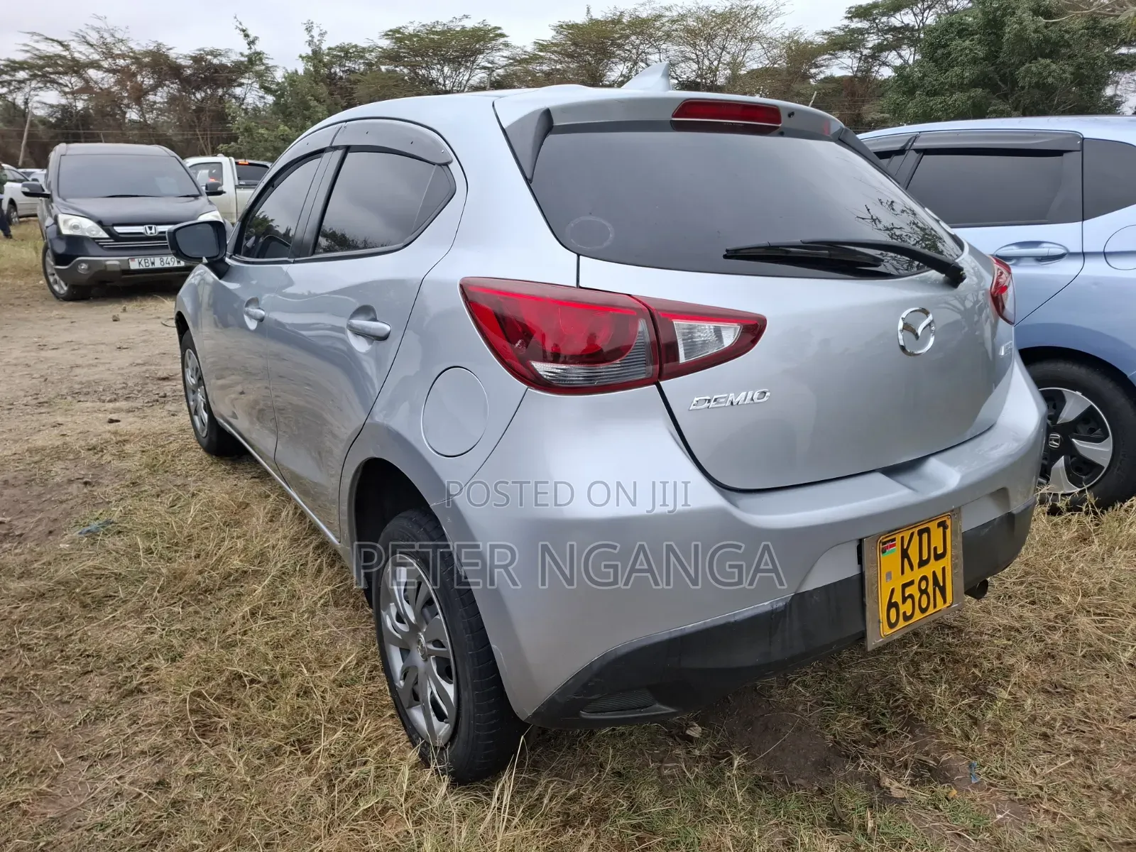 Mazda Demio 2017 Silver