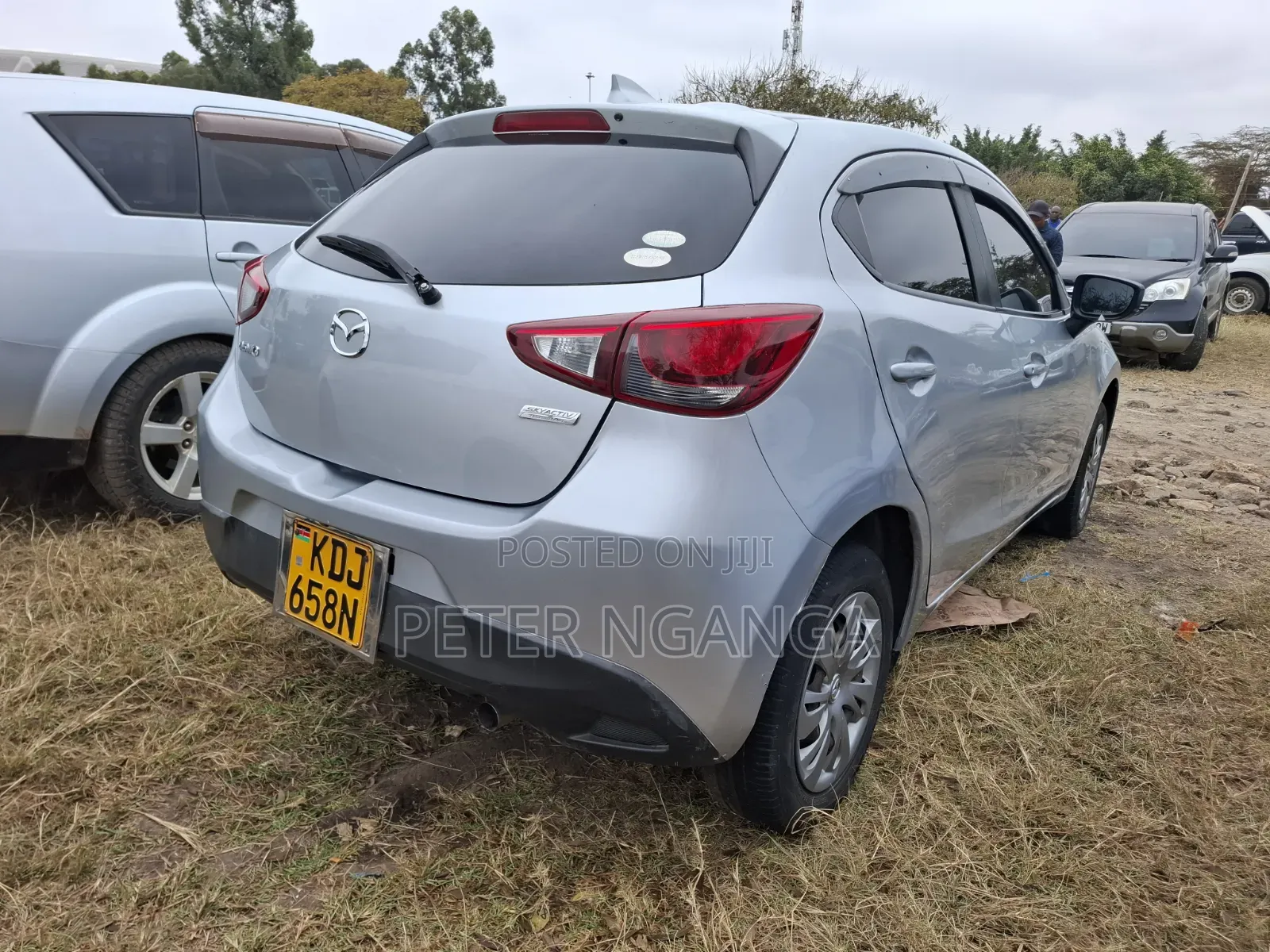 Mazda Demio 2017 Silver