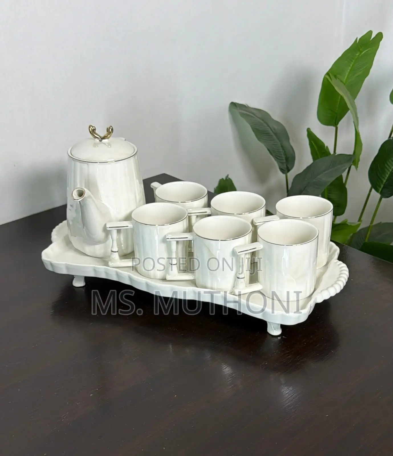 8 PCS White Ribbed Tea Set