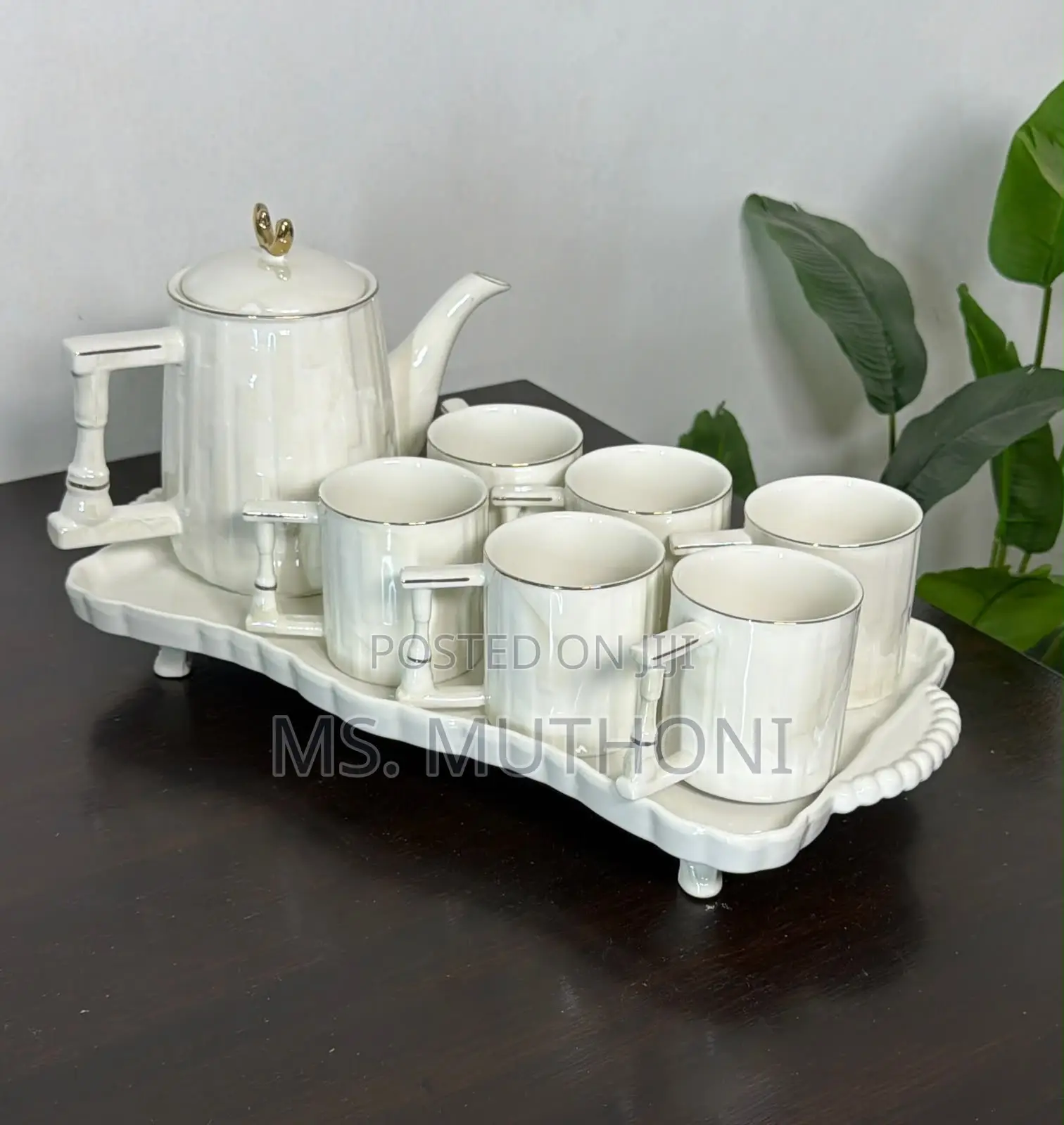 8 PCS White Ribbed Tea Set