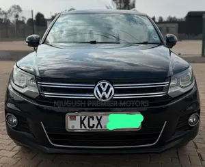 Volkswagen Tiguan 2012 Black