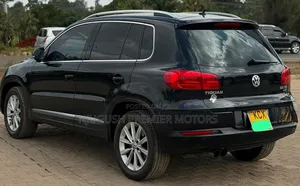 Volkswagen Tiguan 2012 Black