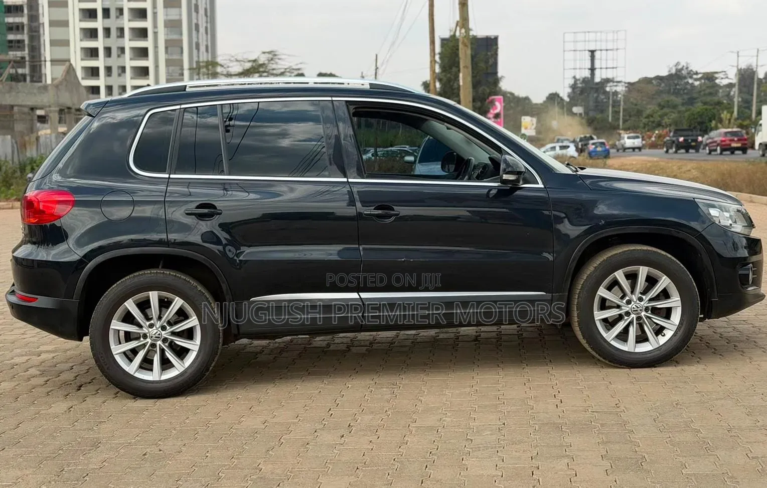 Volkswagen Tiguan 2012 Black