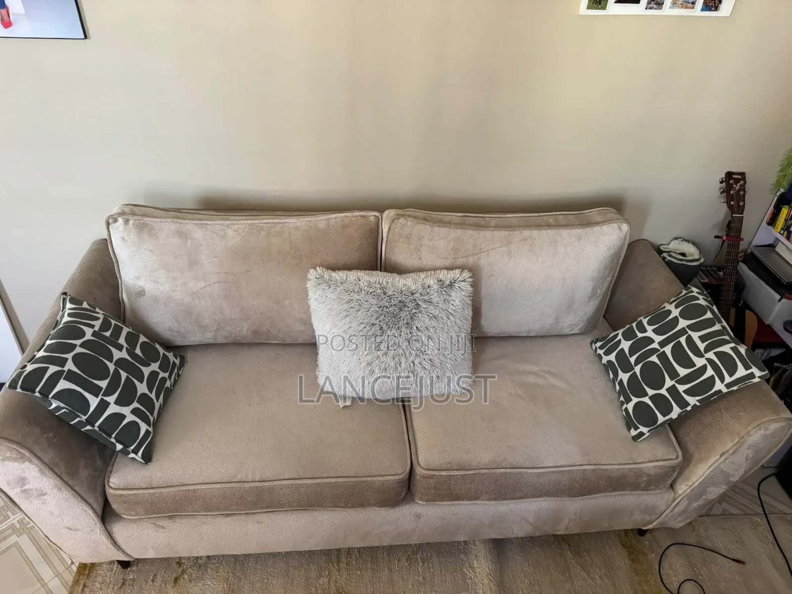 Stylish 3-Seater Velvet Sofa in Beige / Warm Neutral