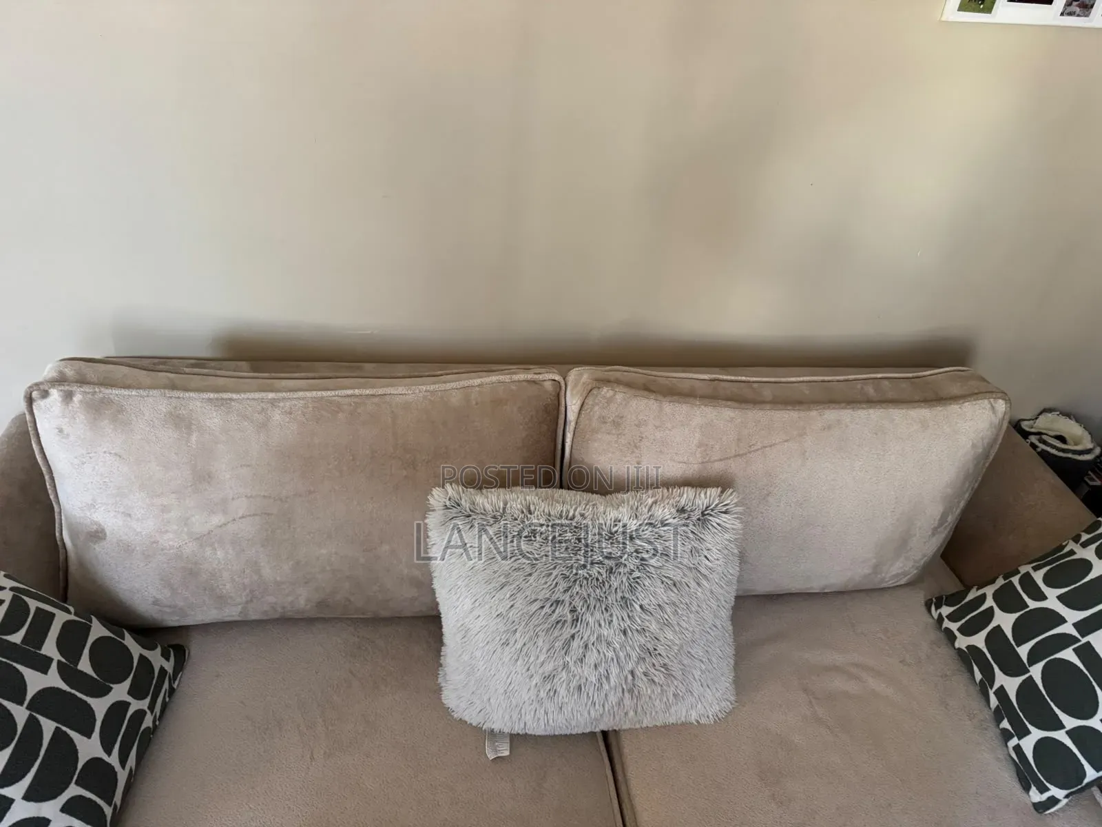 Stylish 3-Seater Velvet Sofa in Beige / Warm Neutral