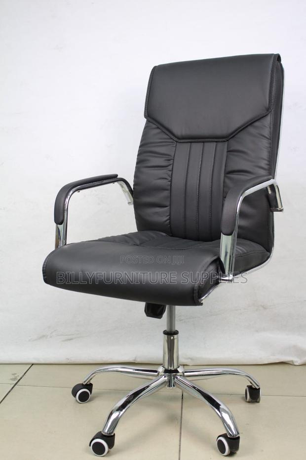 Executive Office Chair With Chrome Base - main view