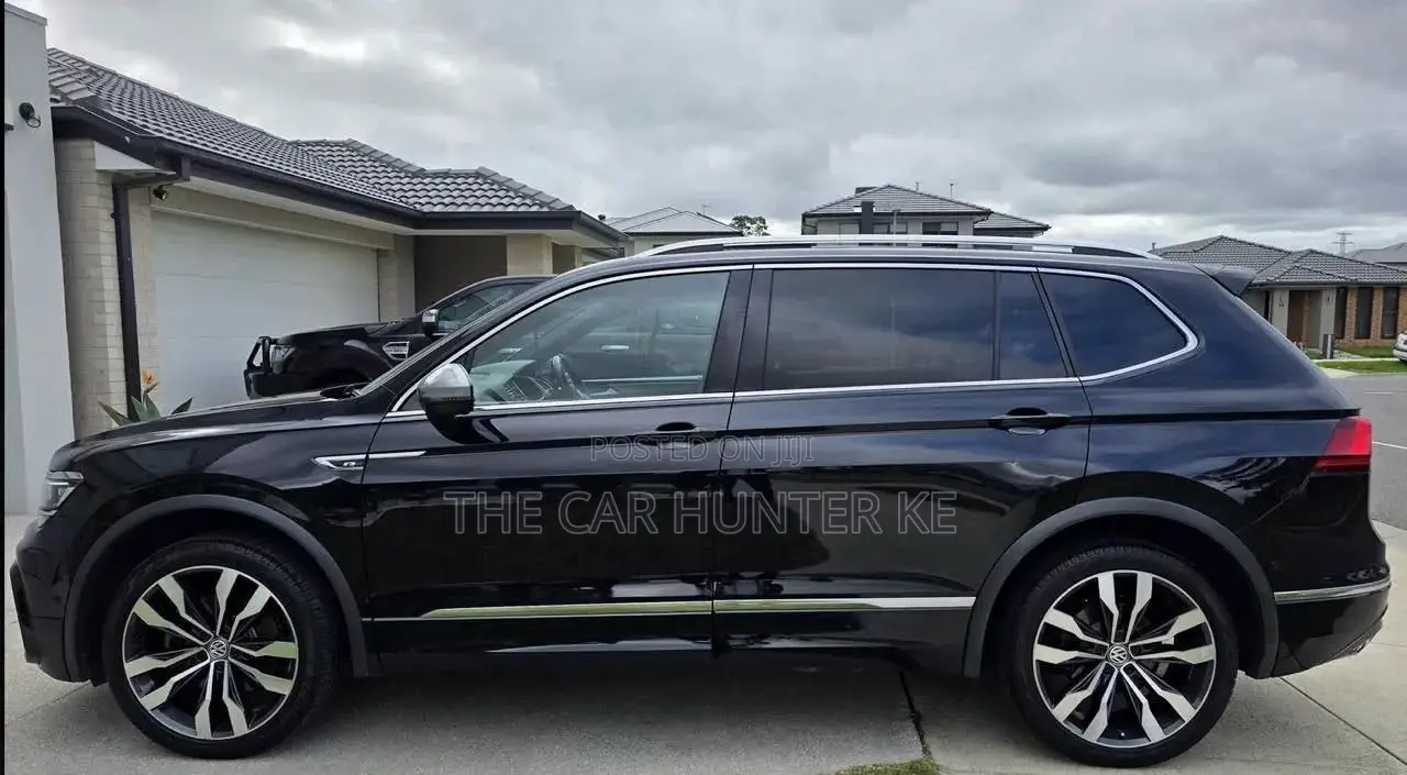 Volkswagen Tiguan 2020 Black