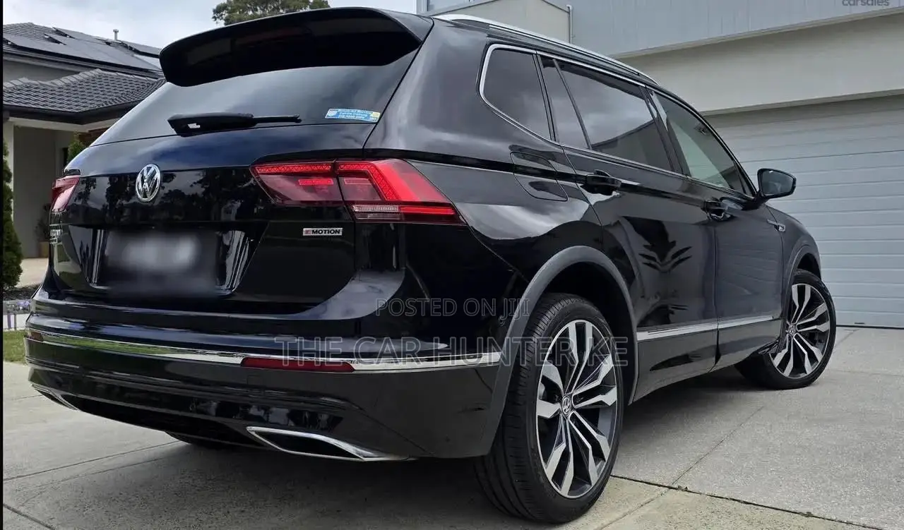 Volkswagen Tiguan 2020 Black